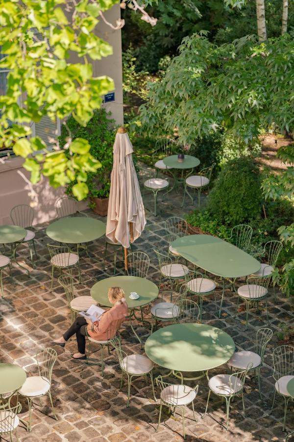 Hotel Des Grandes Ecoles Paris Exterior photo